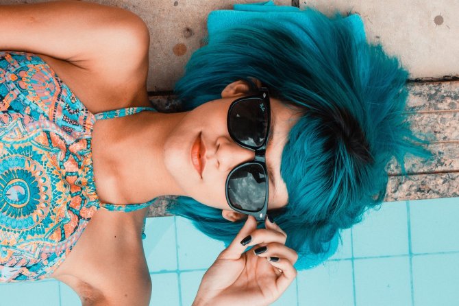 sunglasses-2705642-1280.jpg